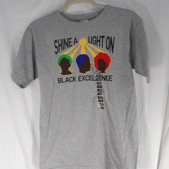 Proud by Design Shine a Light On Black Excellence Youth Graphic Tee Size 14/16 - Picture 1 of 6